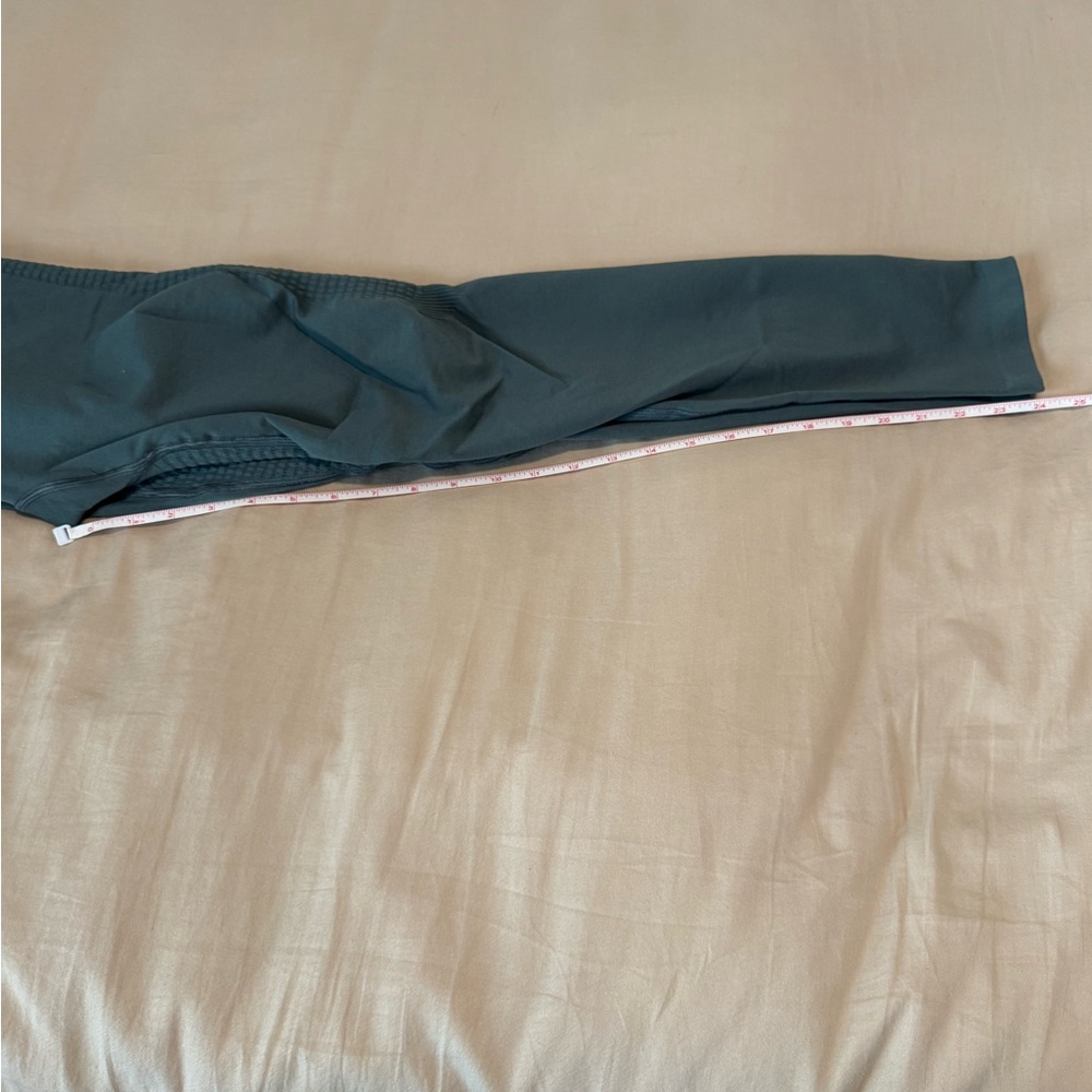 Alphalete Women's Teal High Compression Leggings XXL Used - Picture 6 of 7